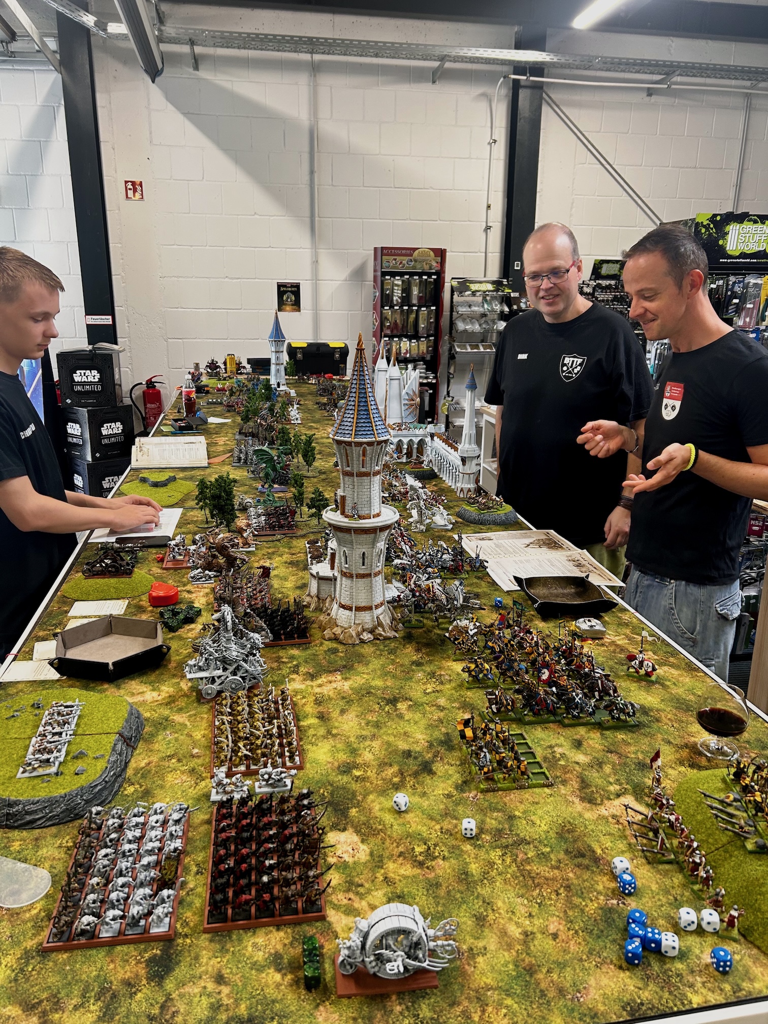 Epische Schlacht im Tabletop Dragon